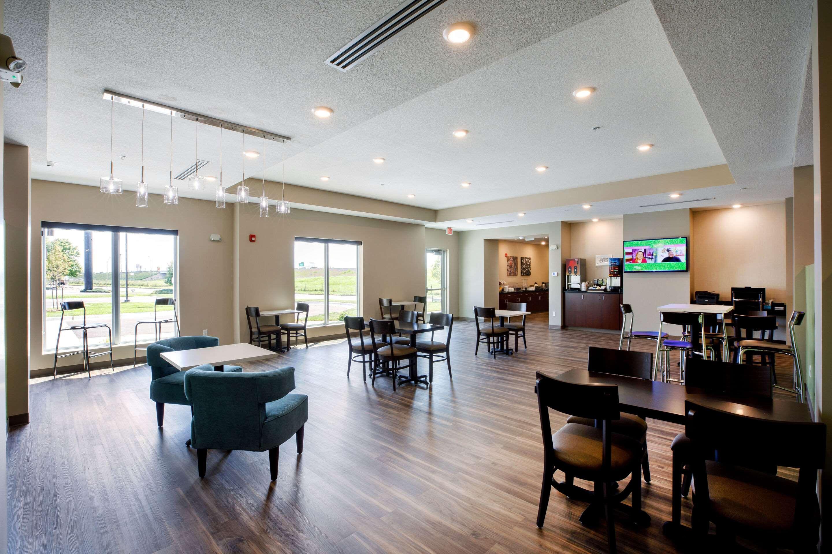 Sleep Inn & Suites Park City-Wichita North Exterior photo